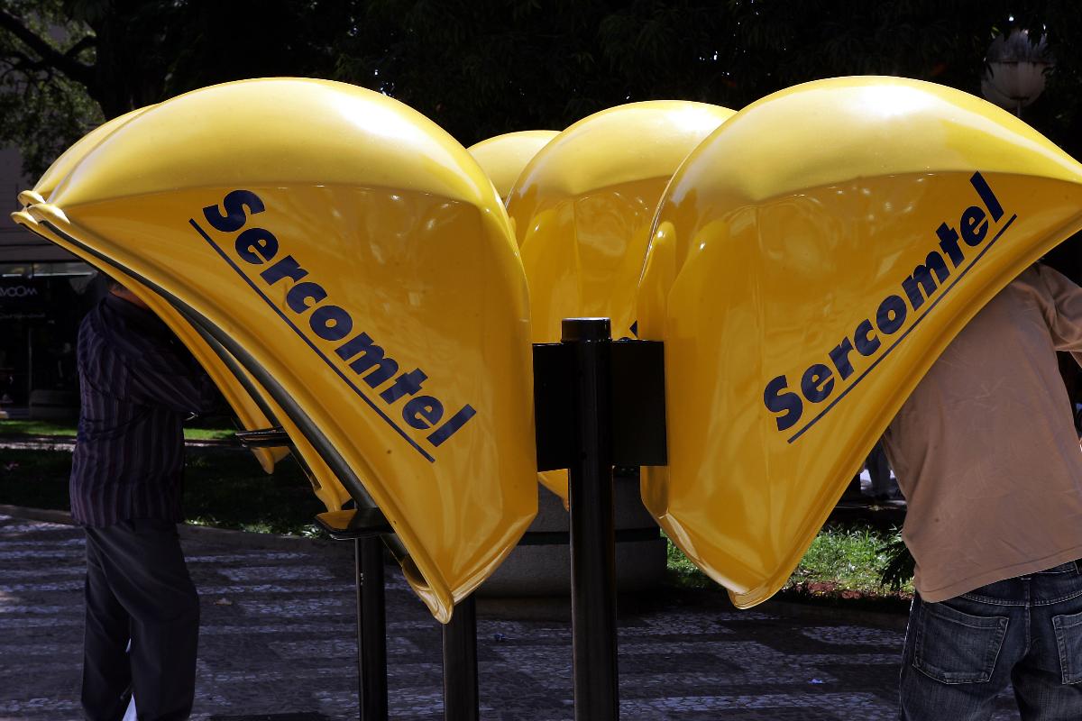 Telefones públicos da Sercomtel | ROBERTO CUSTODIOROBERTO CUSTODIO