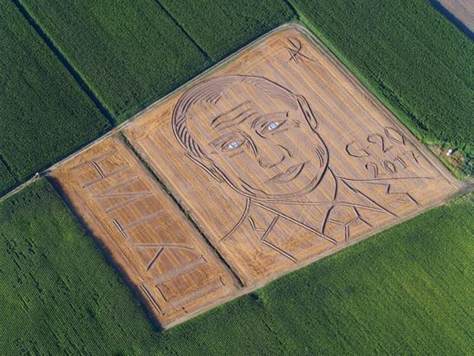 O que o presidente da Rússia, Vladimir Putin, pensaria dessa homenagem? | Divulgação/