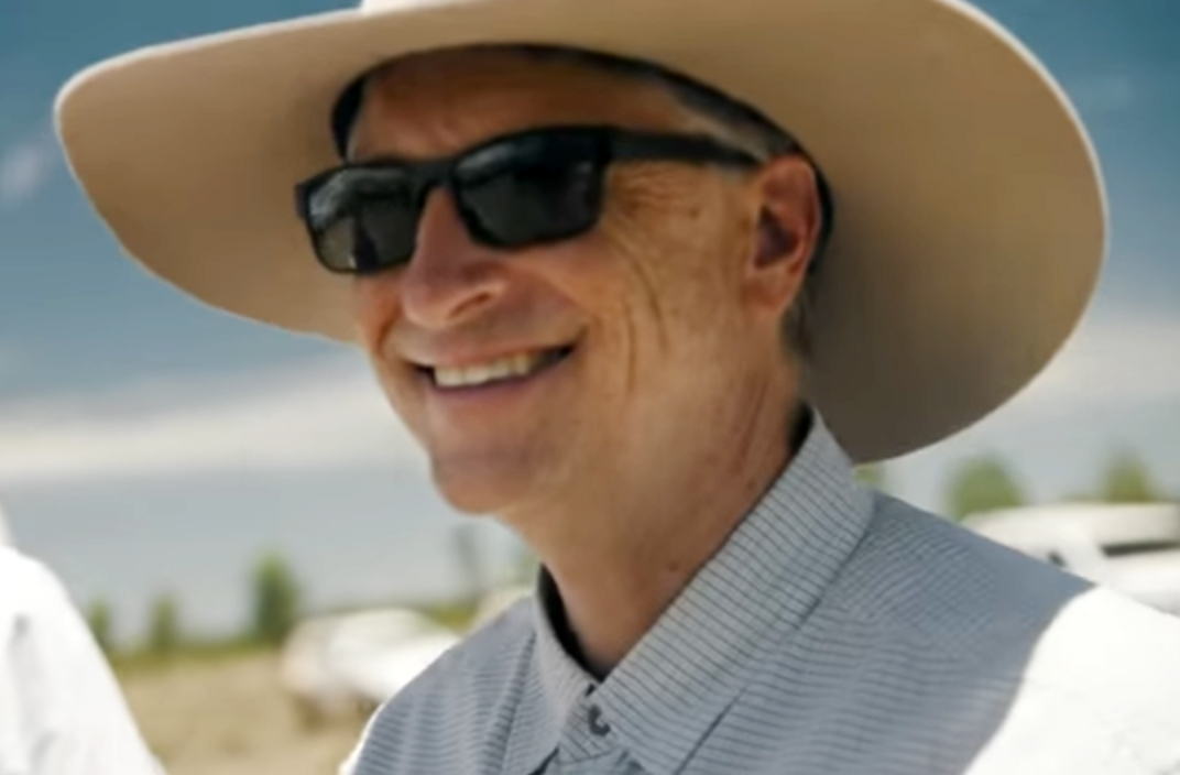 CEO da Microsoft, Bill Gates conheceu sistema de inseminação artificial na Austrália e quer replicar sistema na África | The Gates Notes YouTube / Reprodução /Youtube