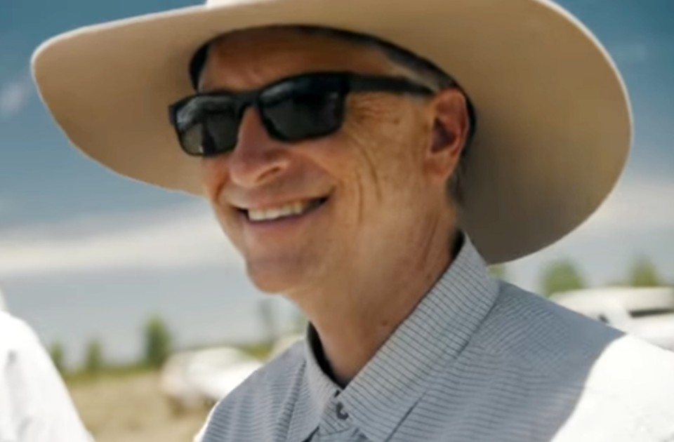 CEO da Microsoft, Bill Gates conheceu sistema de inseminação artificial na Austrália e quer replicar sistema na África | The Gates Notes YouTube / Reprodução /Youtube