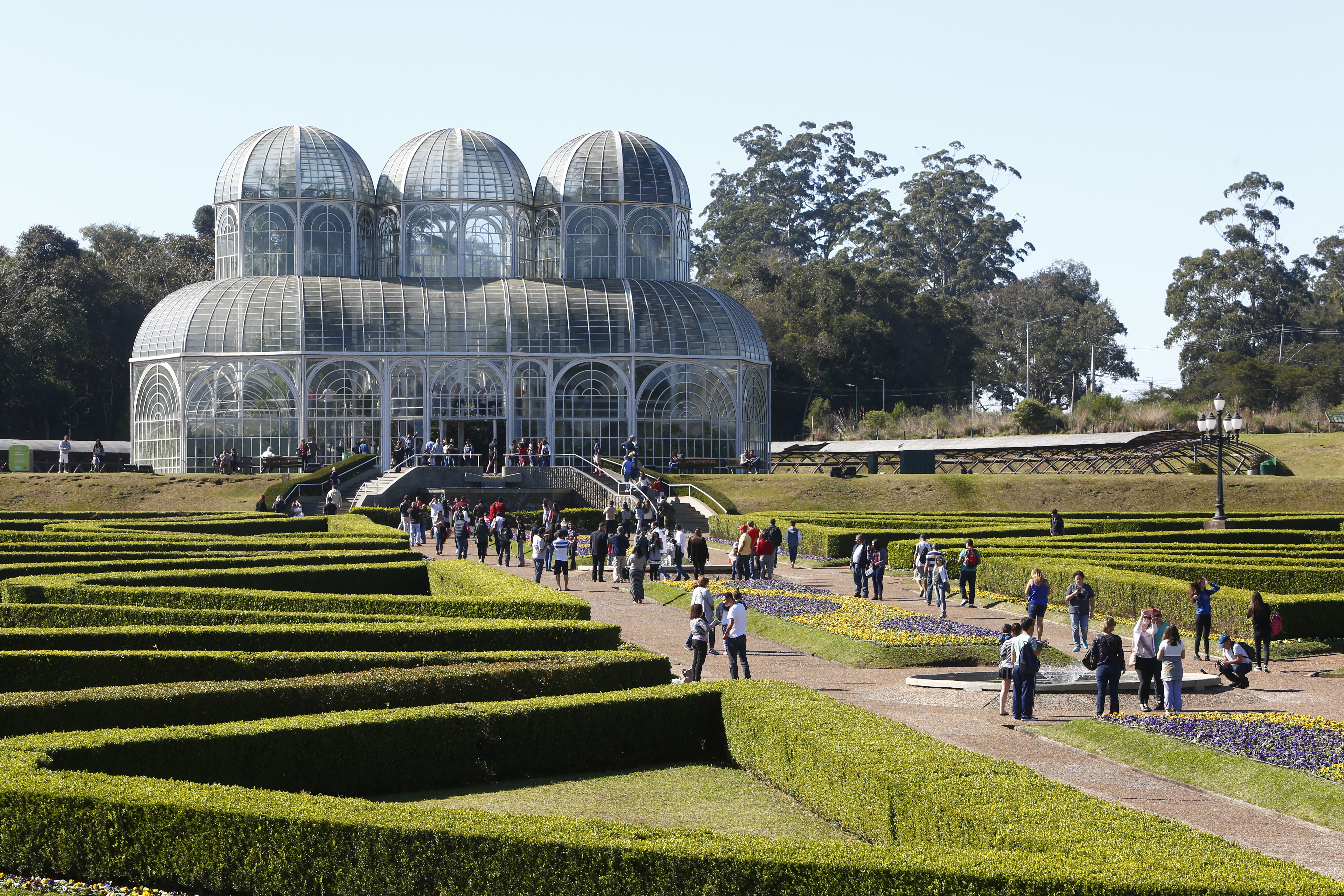 Calor levou turistas acima do normal para o Botânico. | Aniele Nascimento/Gazeta do Povo