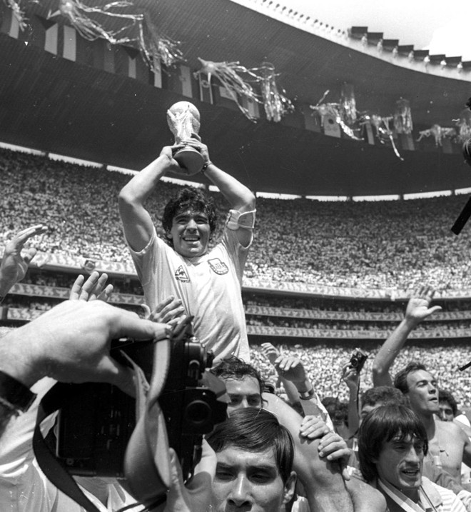 1º MARADONA |