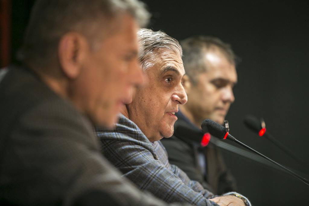 Petraglia não quer a saída de Paulo Autuori do Atlético. | Marcelo Andrade/Gazeta do Povo