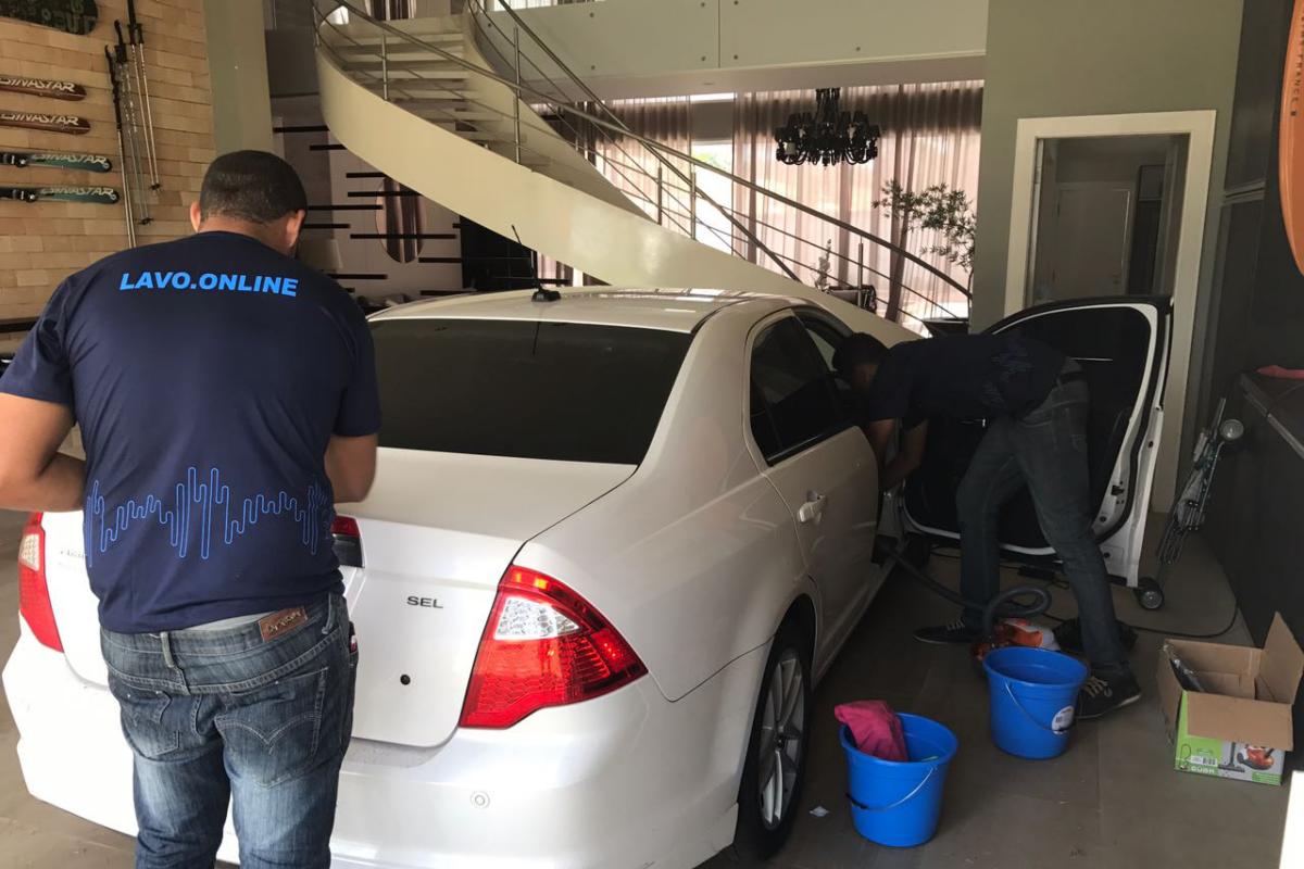 Dados do Sebrae indicam que 88% dos donos de carro lavam o veículo a cada 15 dias, no máximo. O Lavô mira os outros 12%, que talvez não o façam por falta de tempo. | Divulgação
