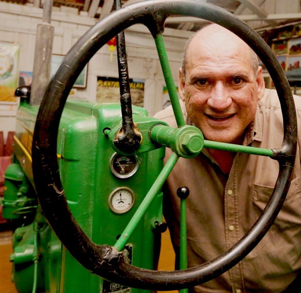 Manoel Henrique Pereira Junior tem quase 30 máquinas agrícolas em um museu particular | Giuliano Gomes/Gazeta do Povo
