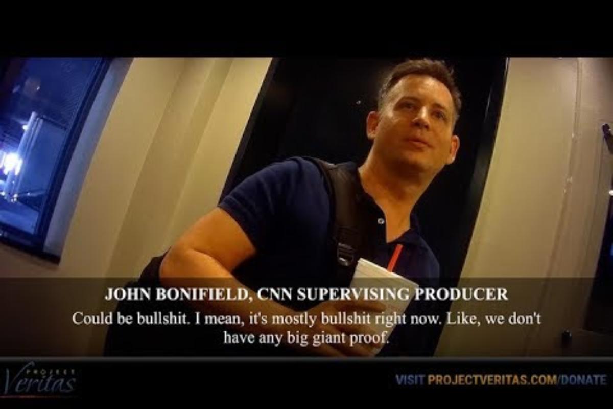 O produtor da CNN John Bonifield |