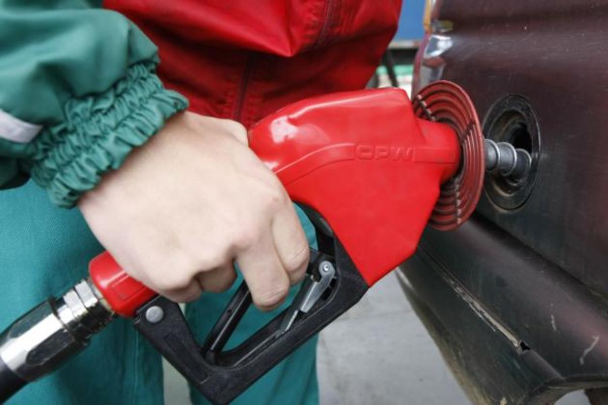 Combustível é mais barato do que água na Venezuela | JONATHAN CAMPOS/Gazeta do Povo