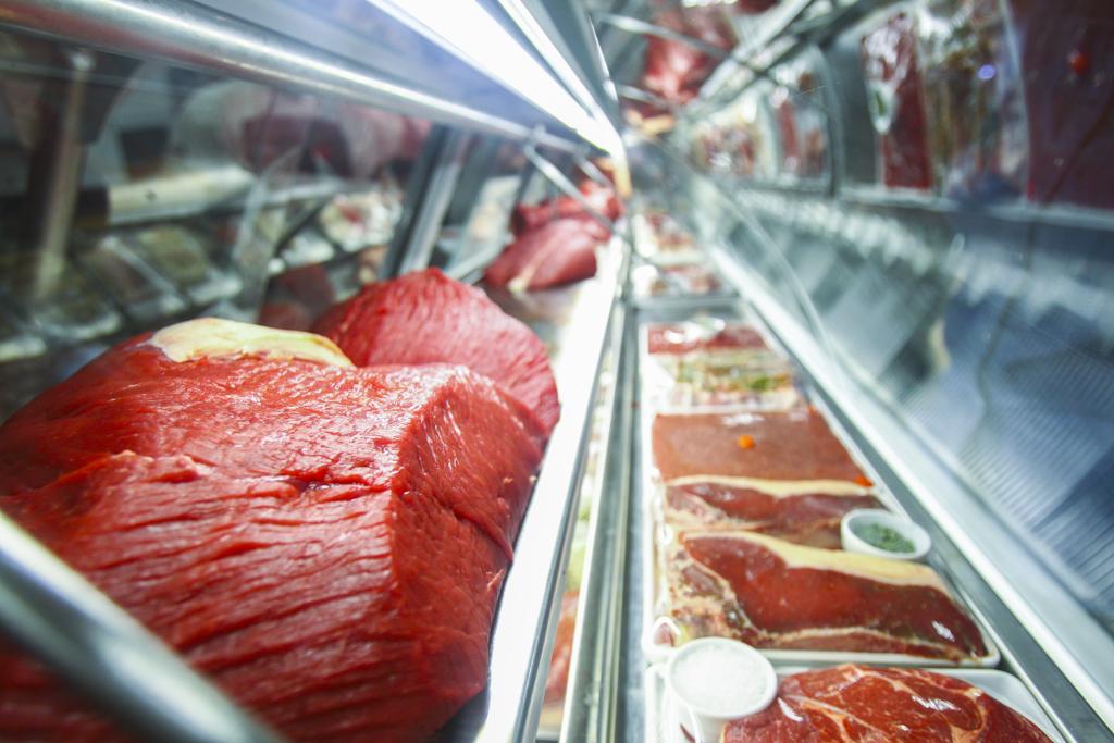 Segundo o Ministério, a vacinação contra a febre aftosa pode ser a causa das inflamações. | Daniel Castellano/Gazeta do Povo