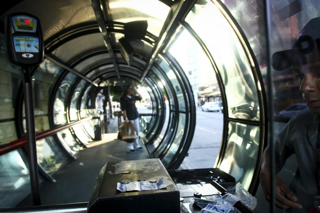 Caso desta terça-feira (08) é mais um na estatística da violência que atinge o transporte público | André Rodrigues/Gazeta do Povo