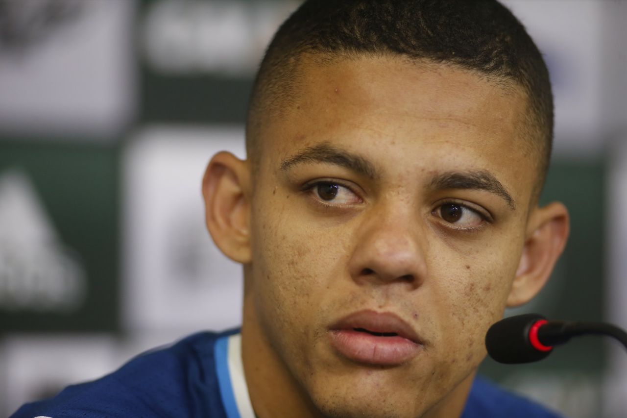 Zagueiro ressaltou a importância do Gladiador para o elenco do Coritiba. | Albari Rosa/Gazeta do Povo