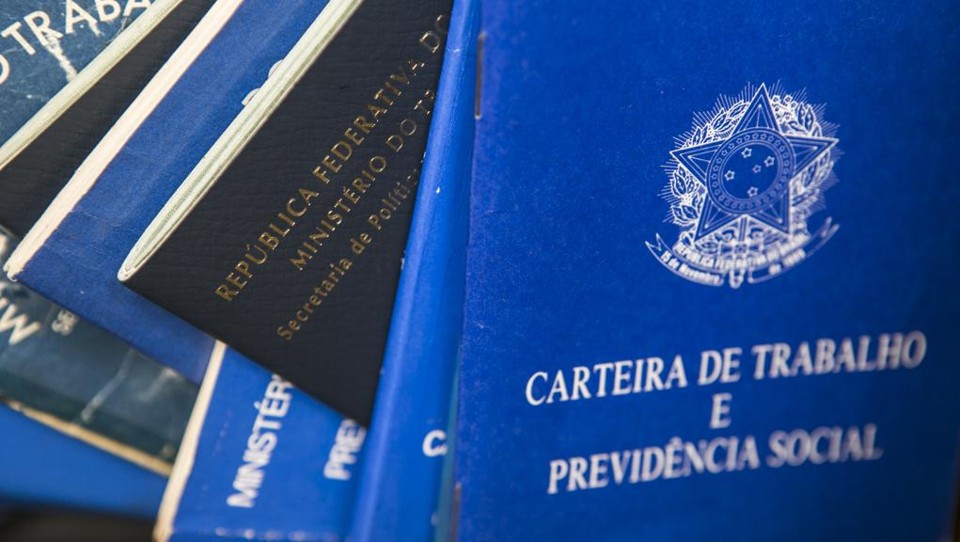 Governo libera saque do segundo lote do abono salarial; veja calendário | Marcelo Andrade/Gazeta do Povo