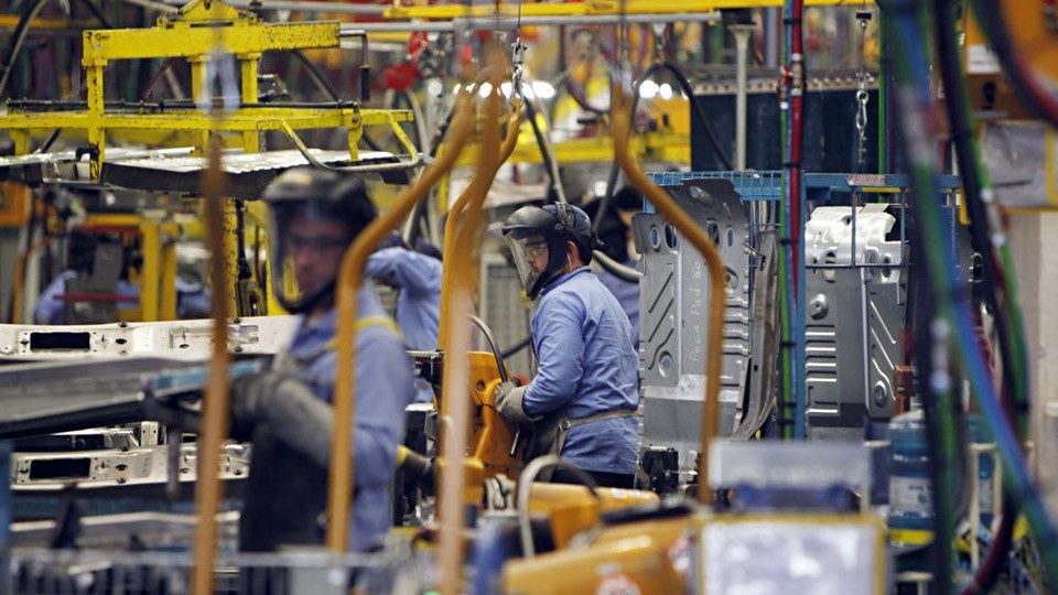 A principal razão das contratações, segundo a montadora, é a produção do Kwid,  veículo lançado nesta quinta-feira (3) em São Paulo. | Albari  Rosa/Gazeta do Povo