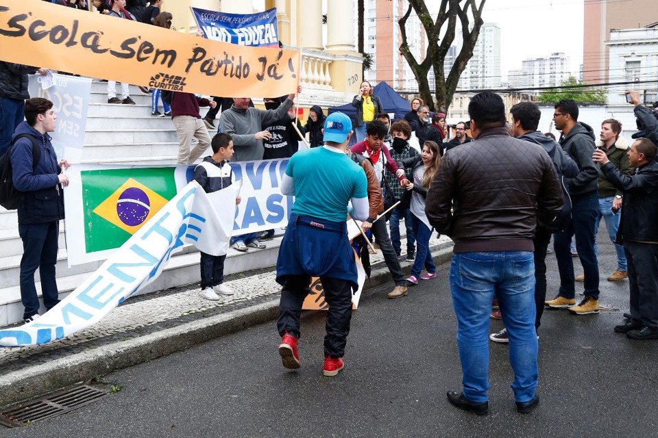 Escola Sem Partido: protestos em Curitiba. | Aniele NascimentoGazeta do Povo