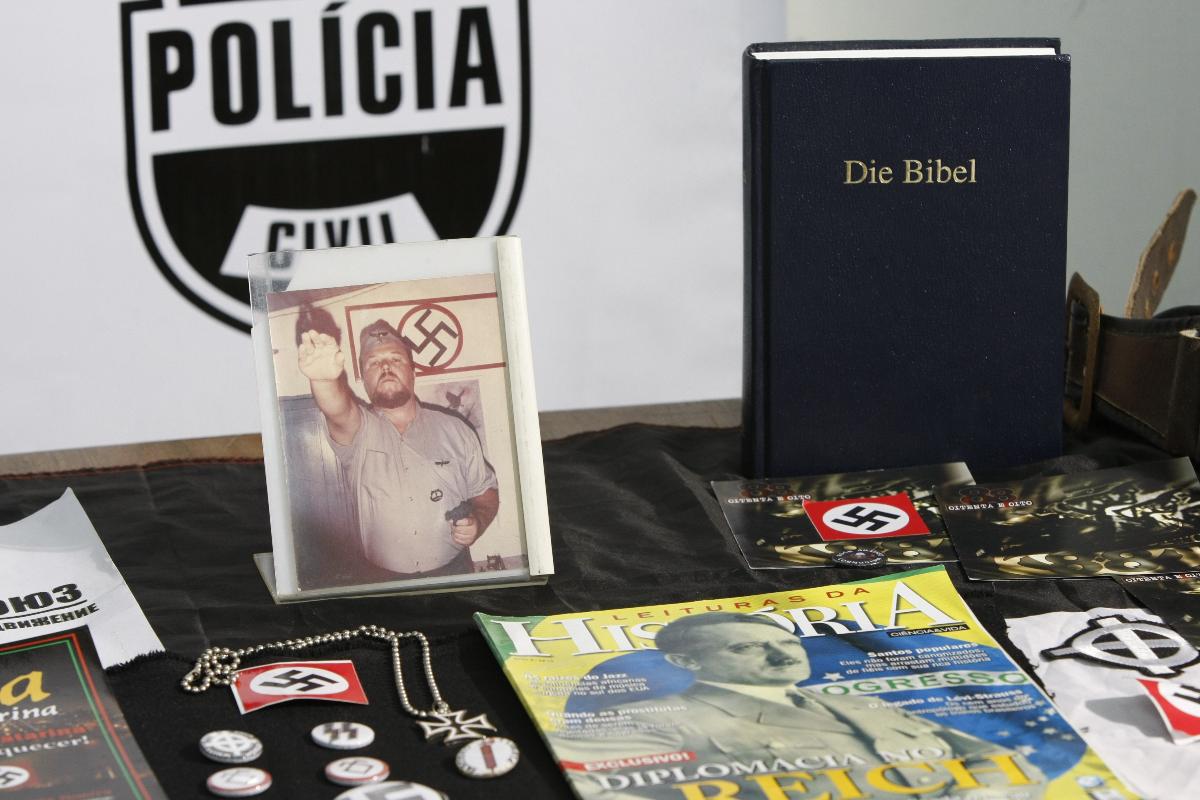  | JONATHAN CAMPOSJONATHAN CAMPOS