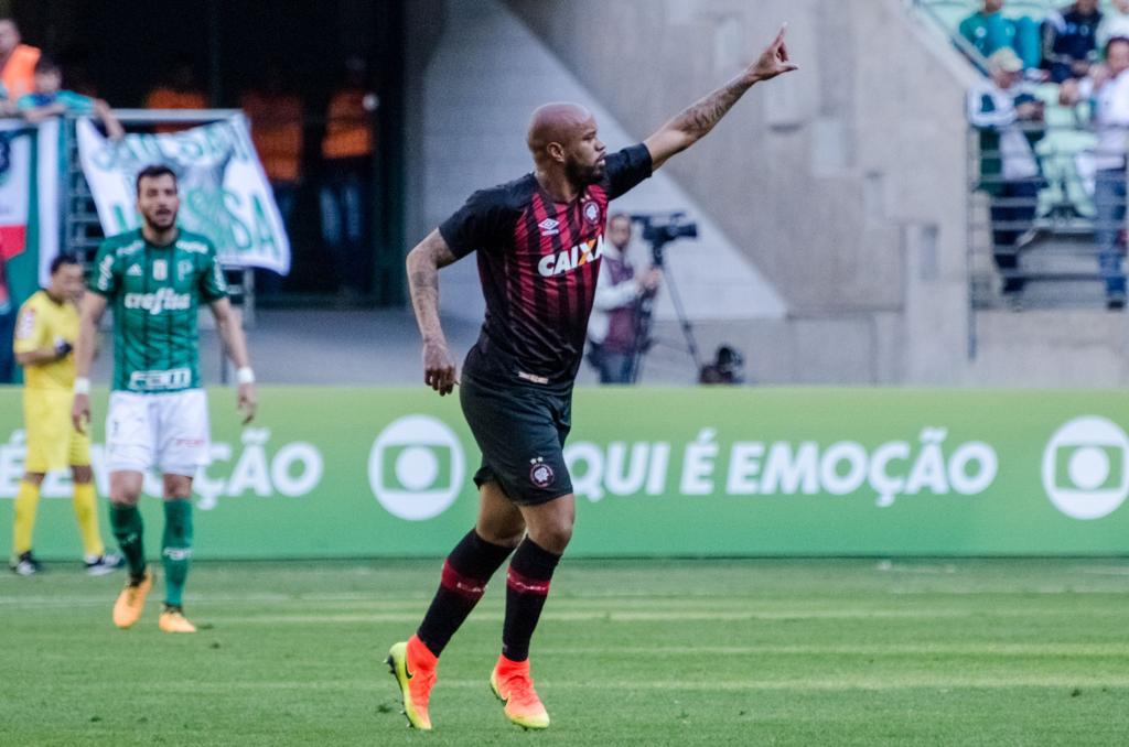Thiago Heleno marcou o gol da vitória do Atlético | GERO RODRIGUES/ESTADÃO CONTEÚDO