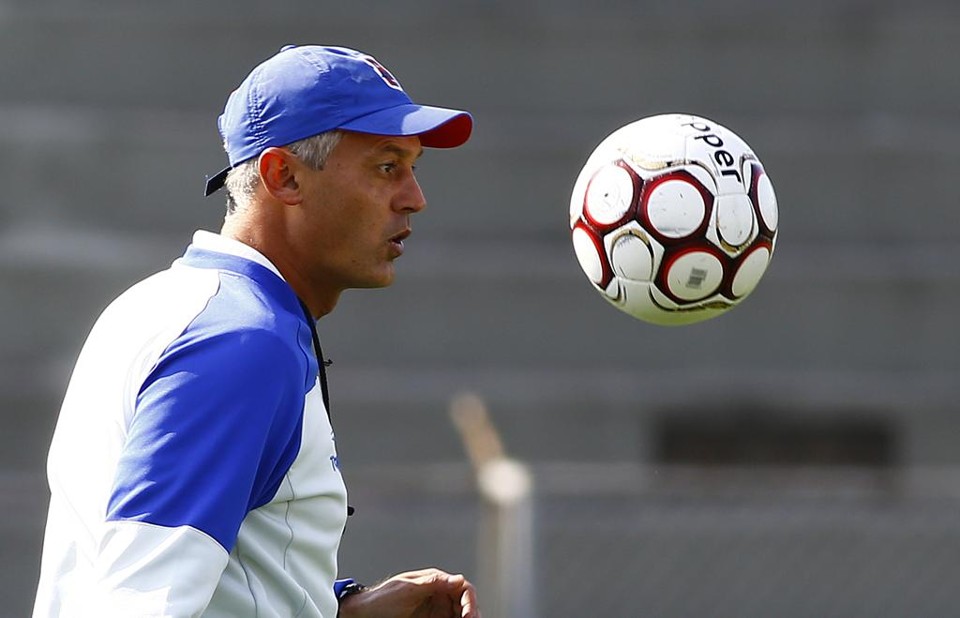 Técnico Lisca elogia estrutura do Paraná e cita Atlético como exemplo a ser seguido Para o técnico Lisca, CT do Tricolor é de alto nível. | Jonathan Campos/Gazeta do Povo