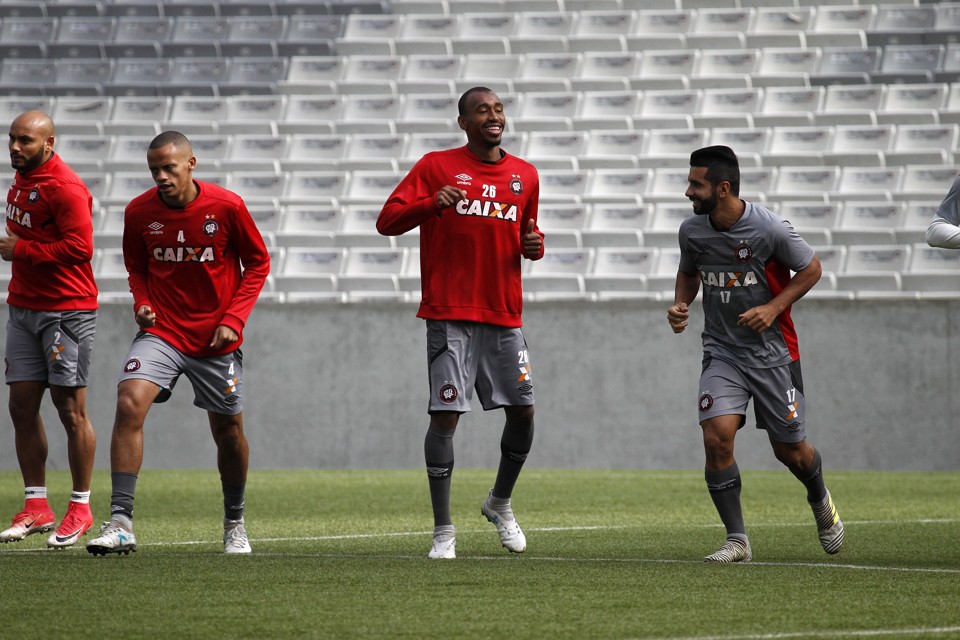 Com dois gols diante do Avaí, Eduardo Henrique deve ganhar nova chance no time titular. | Daniel Caron/Gazeta do Povo