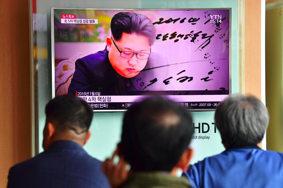 Na tela da tv na Coreia do Sul, o ditador norte-coreano Kim Jong-Un | JUNG YEON-JE/AFP