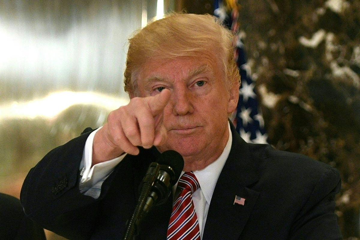 Presidente Donald Trump tem a participação no Twitter considerada perigosa por críticos | JIM WATSON/
AFP