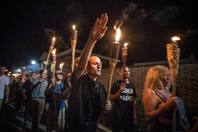 Confronto em Charlottesville, no último sábado (12), resultou em três mortes e 19 feridos. | /
