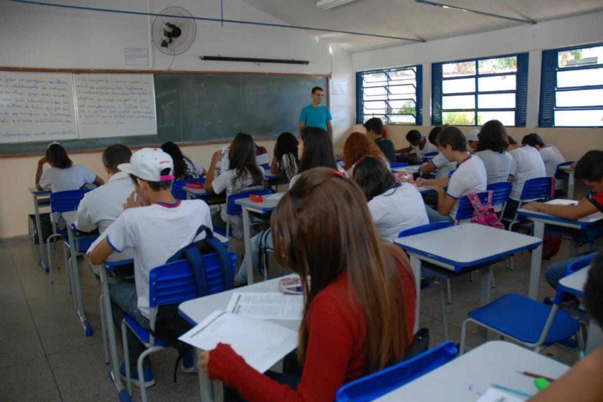 Alunos de escola estadual em Goiás: novo modelo em debate | Divulgação / Goiás Agora