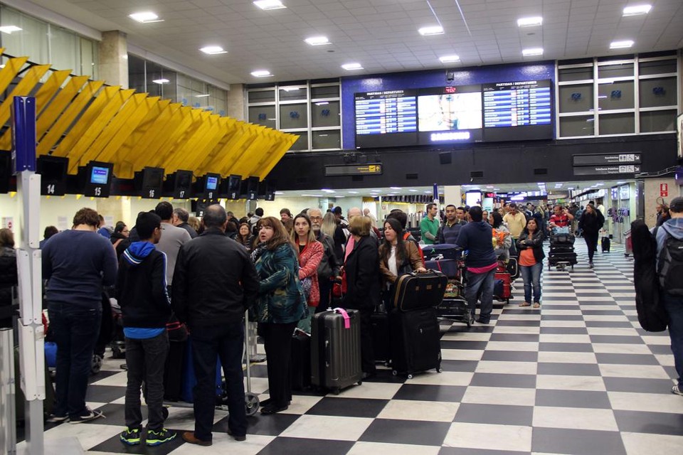 Pacotaço: governo inclui Casa da Moeda, Congonhas e usina na lista de novas concessões O aeroporto de Congonhas é o mais lucrativo da Infraero e entrou no pacote de concessões do governo federal | Edison Temoteo Folha press/Gazeta do Povo