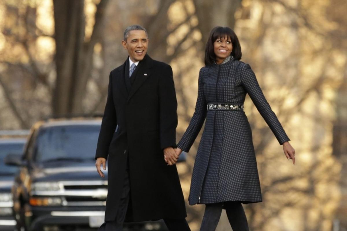 Barack e Michelle Obama foram convidados para casamento e enviaram solicitações aos noivos |