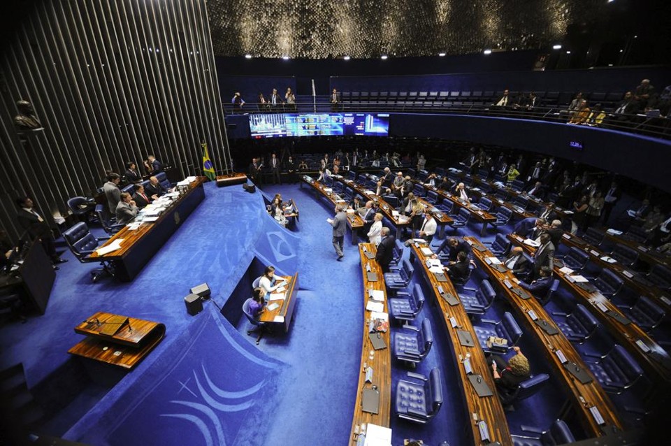 Plenário do Senado: resolução elimina R$ 17 bilhões em cobranças dos produtores rurais com o Fundo de Assistência ao Trabalhador Rural (Funrural). | Marcos Oliveira/Agência Senado