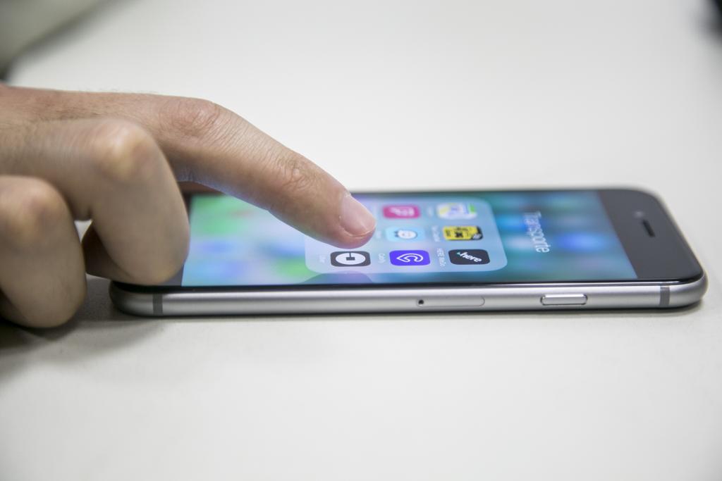 Desconto concedido pelo app pode chegar a R$10 . | Marcelo Andrade/Gazeta do Povo