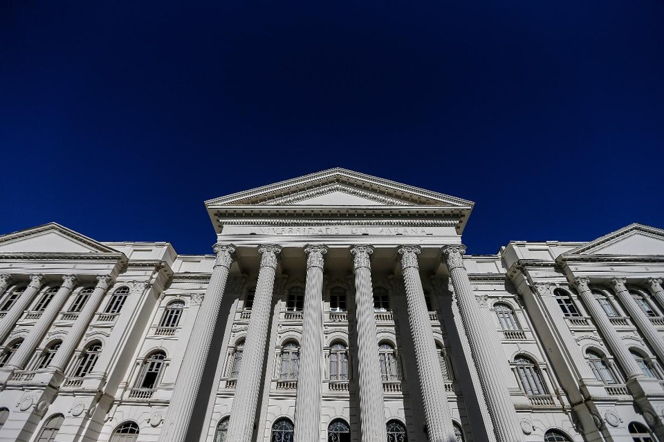 PUC e UEPG são únicas paranaenses entre melhores do mundo; UFPR deixa lista UFPR: fora da lista | Jonathan CamposGazeta do Povo