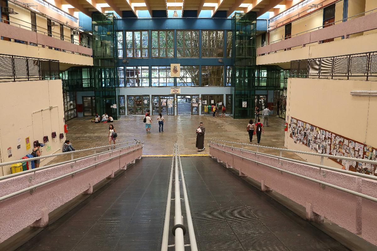 NEli: defender a individualidade para ressaltar a pluralidade humana. | Marcos Santos