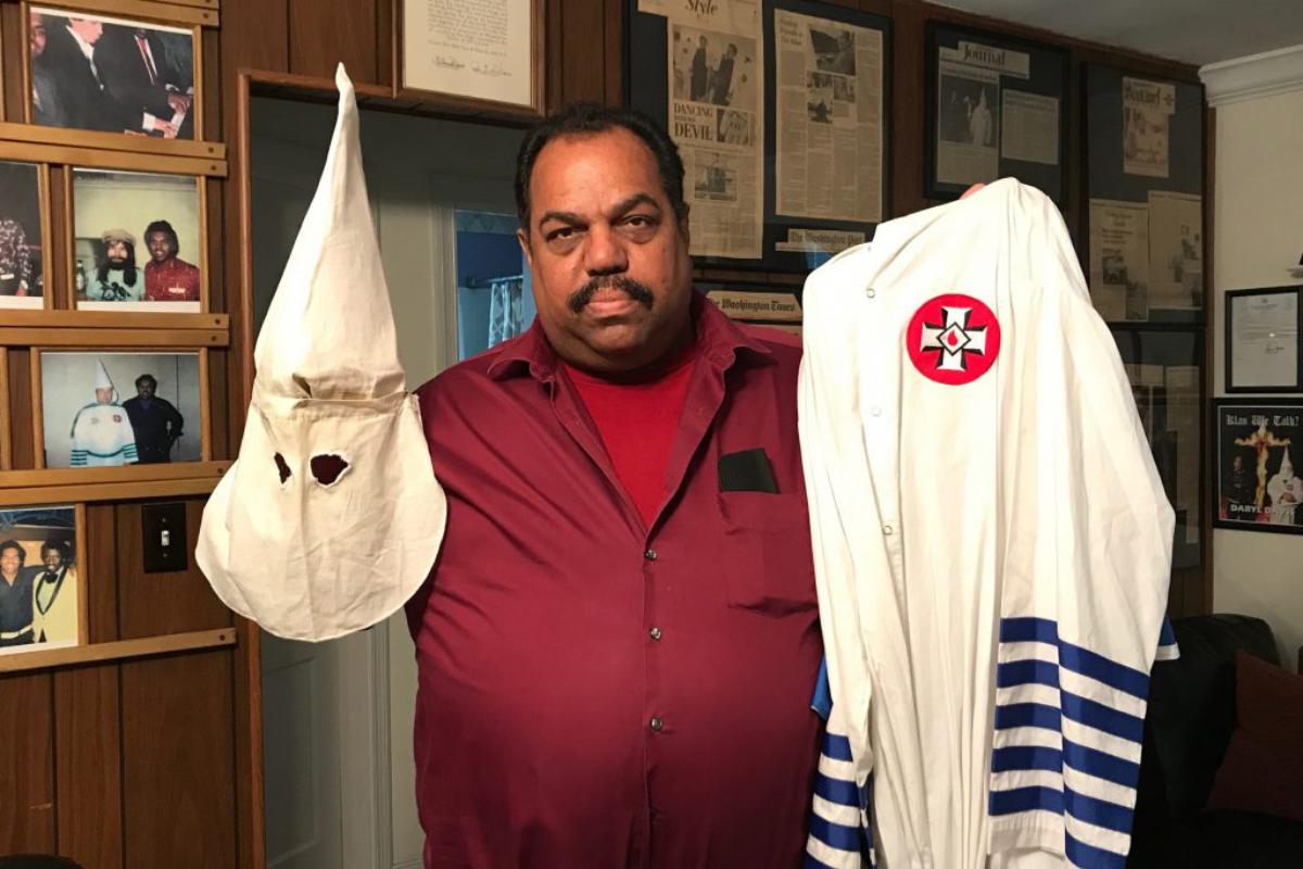 Shepherd agora se considera com orgulho um “racista reformado” e diz que Davis é como um irmão. | Rachel ChasonThe Washington Post