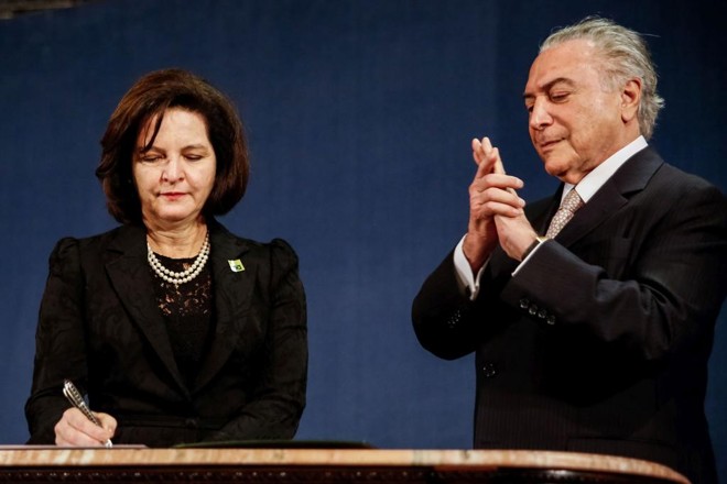 Aplaudida pelo presidente Michel Temer, Raquel Dodge toma posse na PGR. | MARCOS CORREA/PR