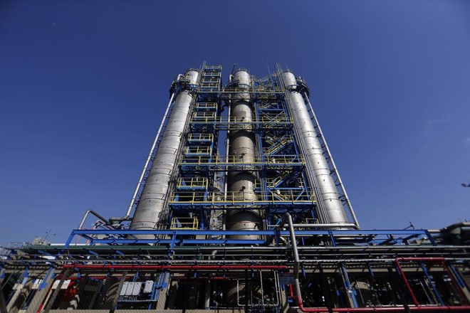 Produção anual responde por 60% da demanda pelo químico na América Latina. | Albari Rosa/Gazeta do Povo