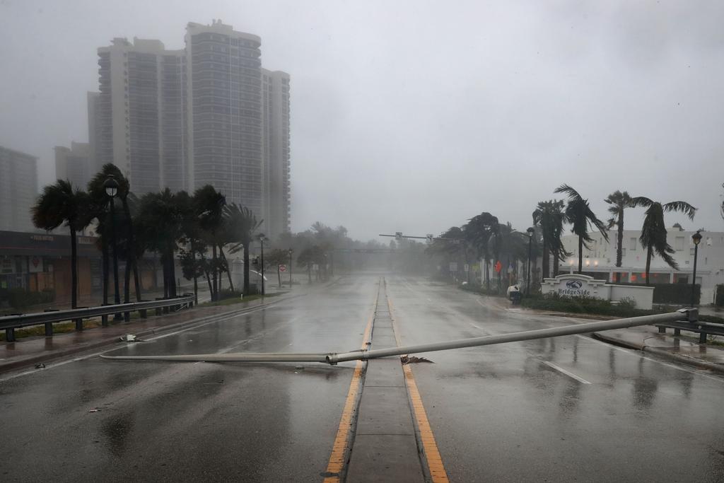 Cidade de Fort Lauderdale, na Flórida, após a passagem do furacão Irma. | Chip Somodevilla/AFP