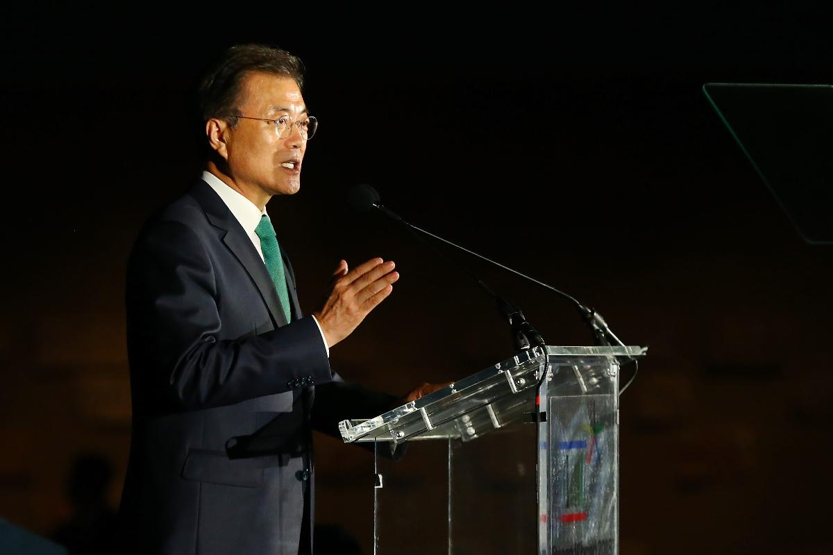 Presidente sul-coreano Moon Jae-in aprovou nova parcela de ajuda à Coreia do Norte | Mike Stobe/
AFP