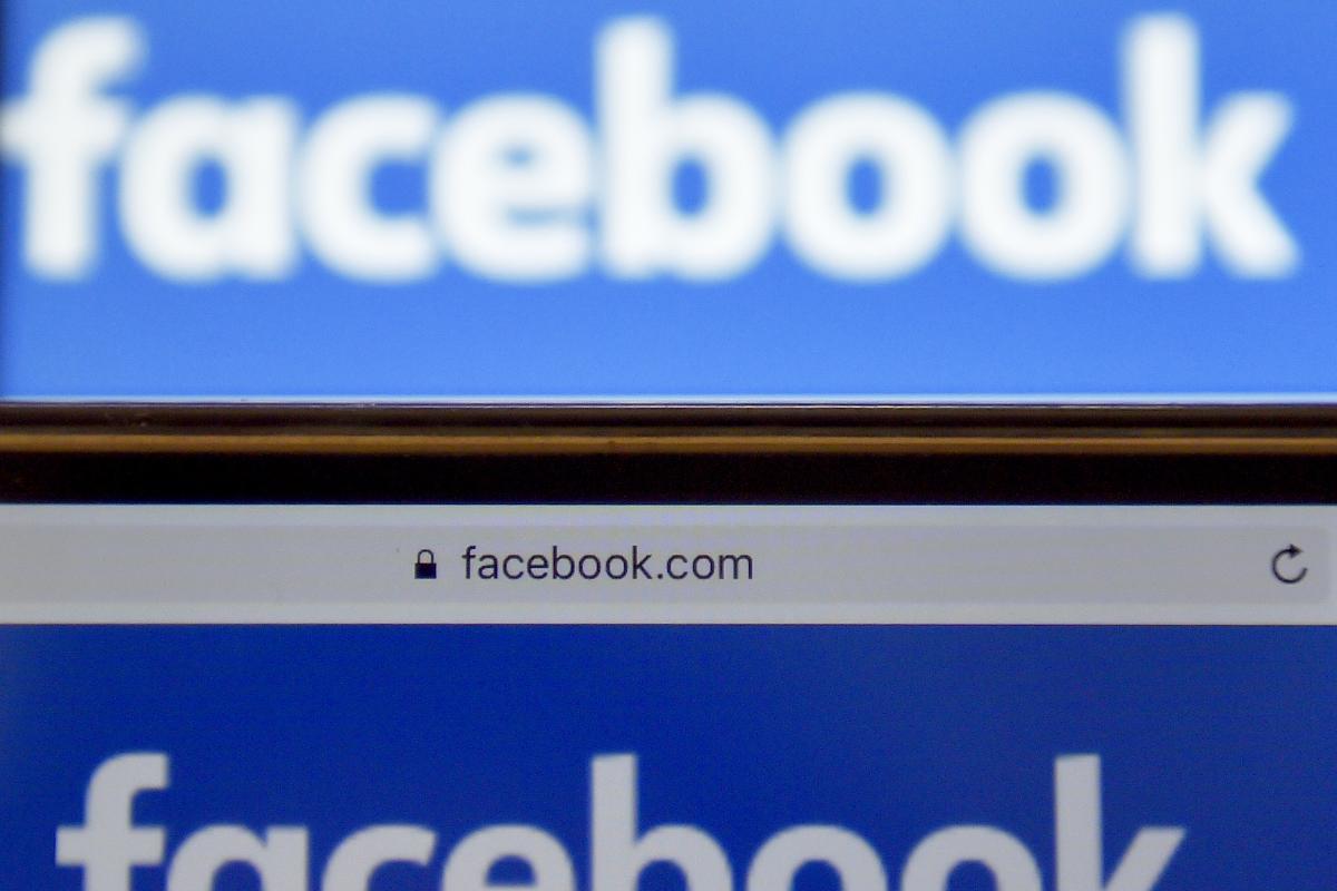 O Facebook, uma empresa de US$495 bilhões, é a maior empresa mundial de publicidade online, depois do Google | LOIC VENANCE/AFP