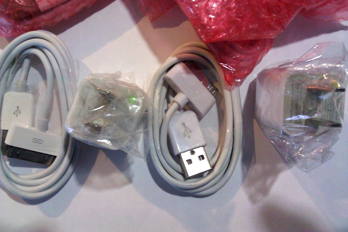 Cabos de iPhone falsificados podem ser perigosos | _mogi./Flickr