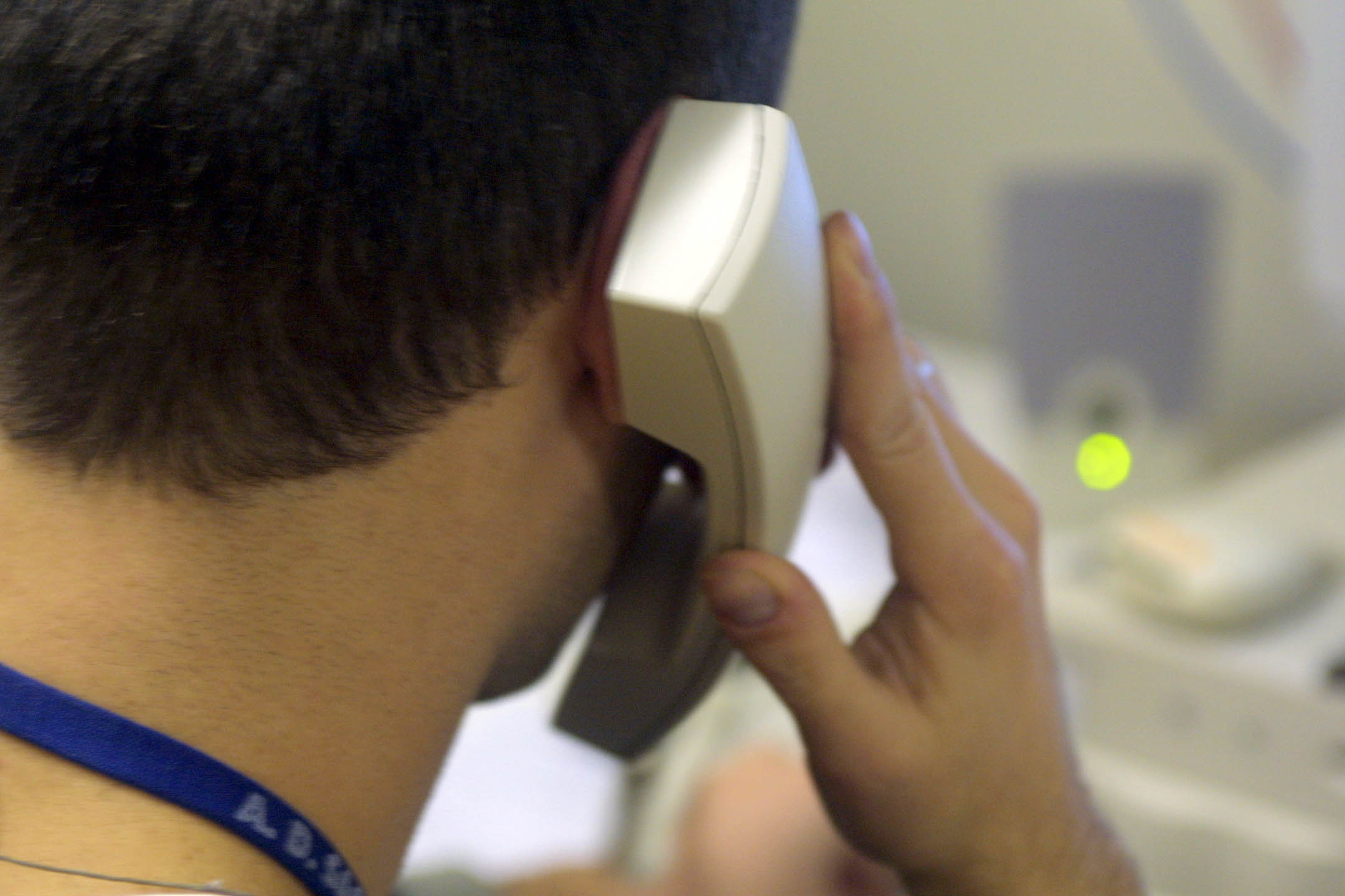 | JORGE WOLL/JORGE WOLL