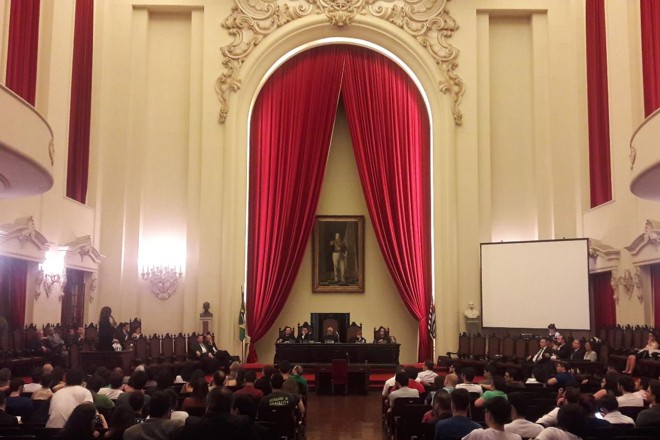 Salão Nobre da Faculdade de Direito da USP, nesta sexta-feira (15), durante a prova de erudição de concurso para professor titular | Juliana Keltke/ Arquivo Pessoal