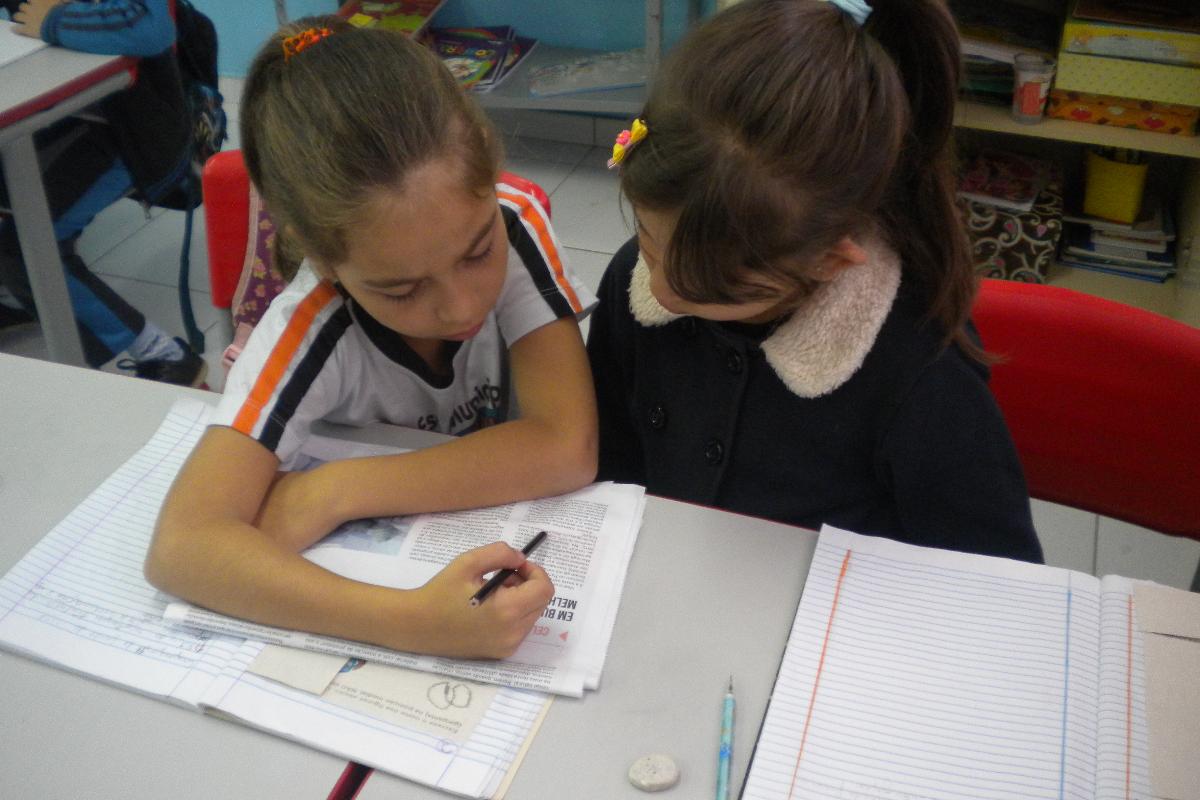 Alunos utilizam edição especial do BOLO em sala de aula | Acervo