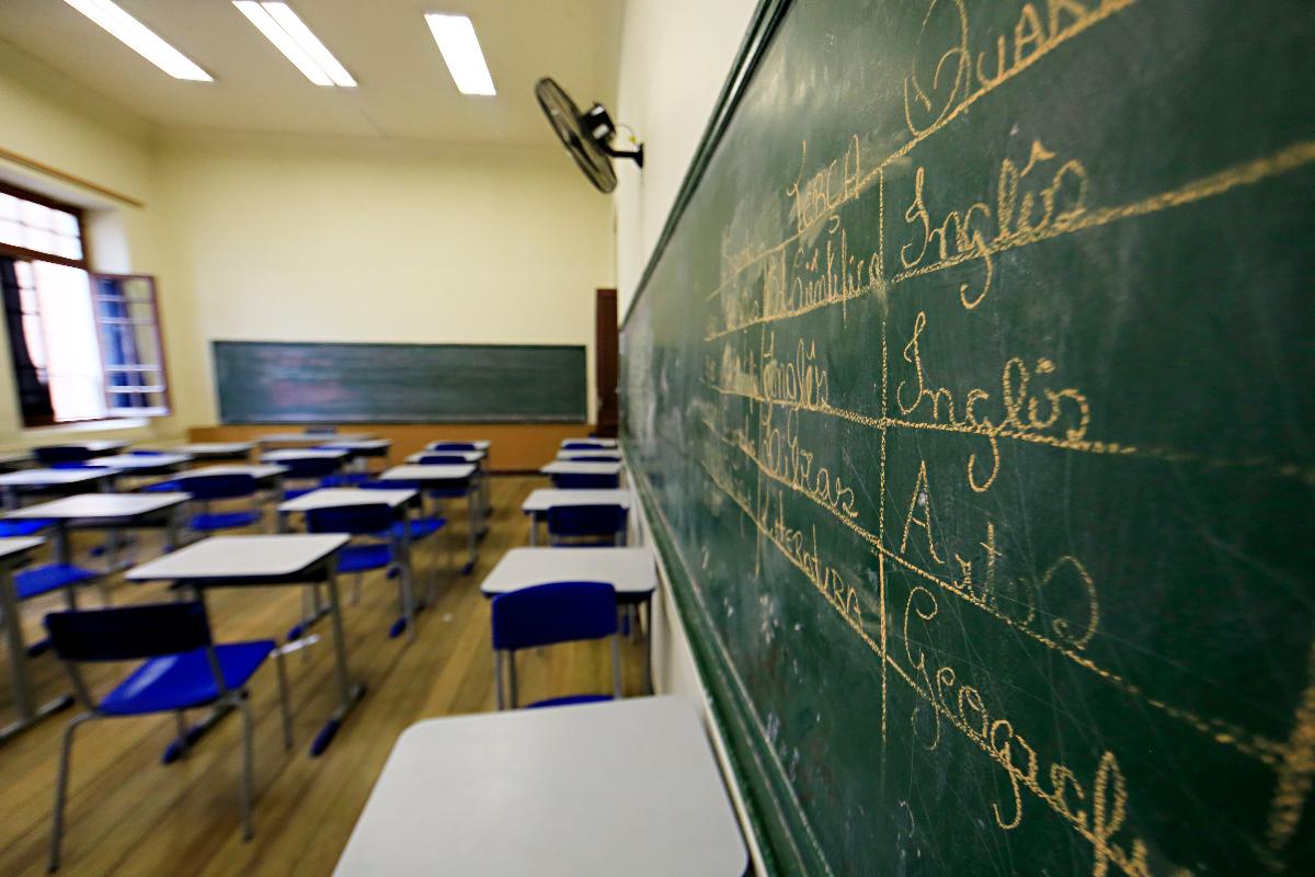  | Albari RosaGazeta do Povo