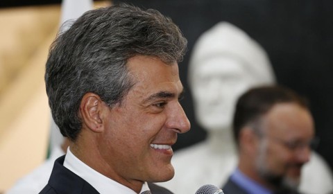 Richa tem 37,8% de aprovação. É o maior índice dos últimos dois anos Governo Richa melhorou avaliação entre os paranaenses. | Pedro Serapio/Gazeta do Povo