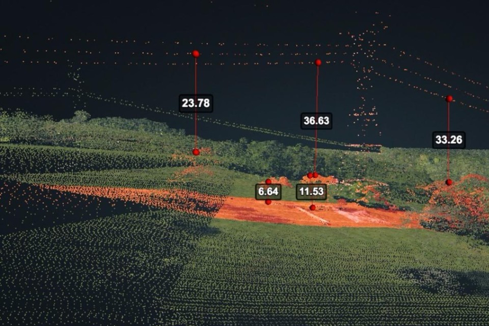 4Vants joga imagens capturadas pelos drones para o computador transformar em dados. | 4Vants