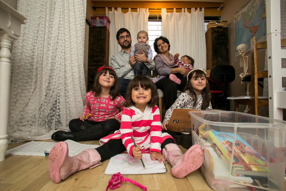 Manoela Martins e Leonel Filho com os filhos: ensino em casa. | Marcelo AndradeGazeta do Povo