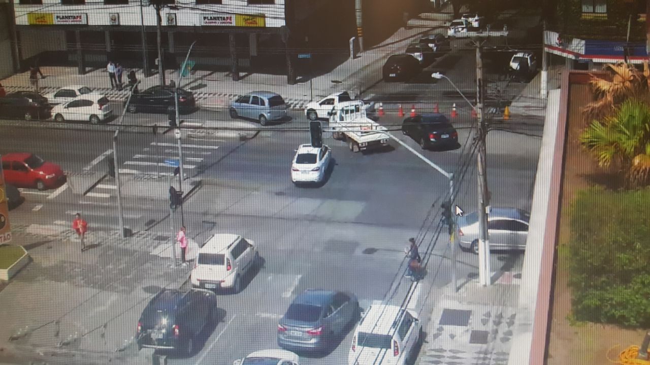 Segundo a Setran, obras acontecem durante toda a tarde desta terça (3). | Divulgação/Setran