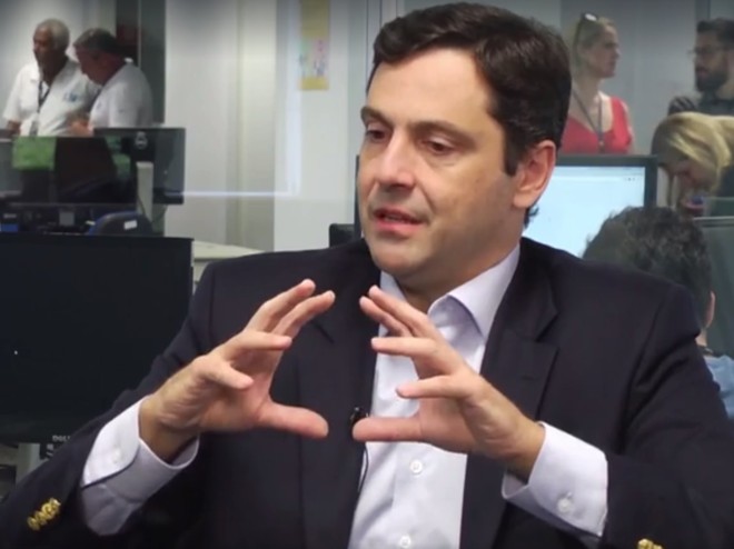 República ou monarquia? Para Luiz Philippe de Orleans e Bragança , população é quem deve decidir. | Reprodução/Facebook