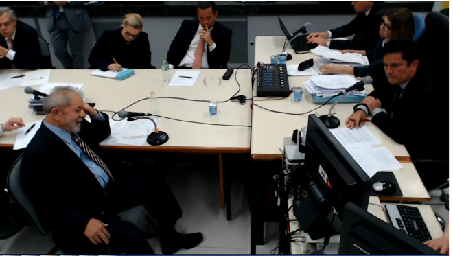 Ex-presidente Lula e o juiz Sergio Moro já ficaram frente a frente em duas oportunidades: nas ações do tríplex do Guarujá e do apartamento em São Bernardo. | Reprodução