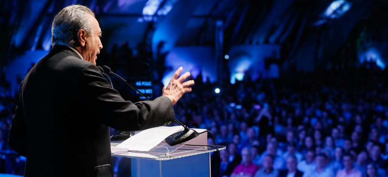 Em sua fala, Temer citou a queda da inflação e dos juros a “patamares suportáveis”, além da retomada do emprego nos últimos seis meses. | Divulgação/PR