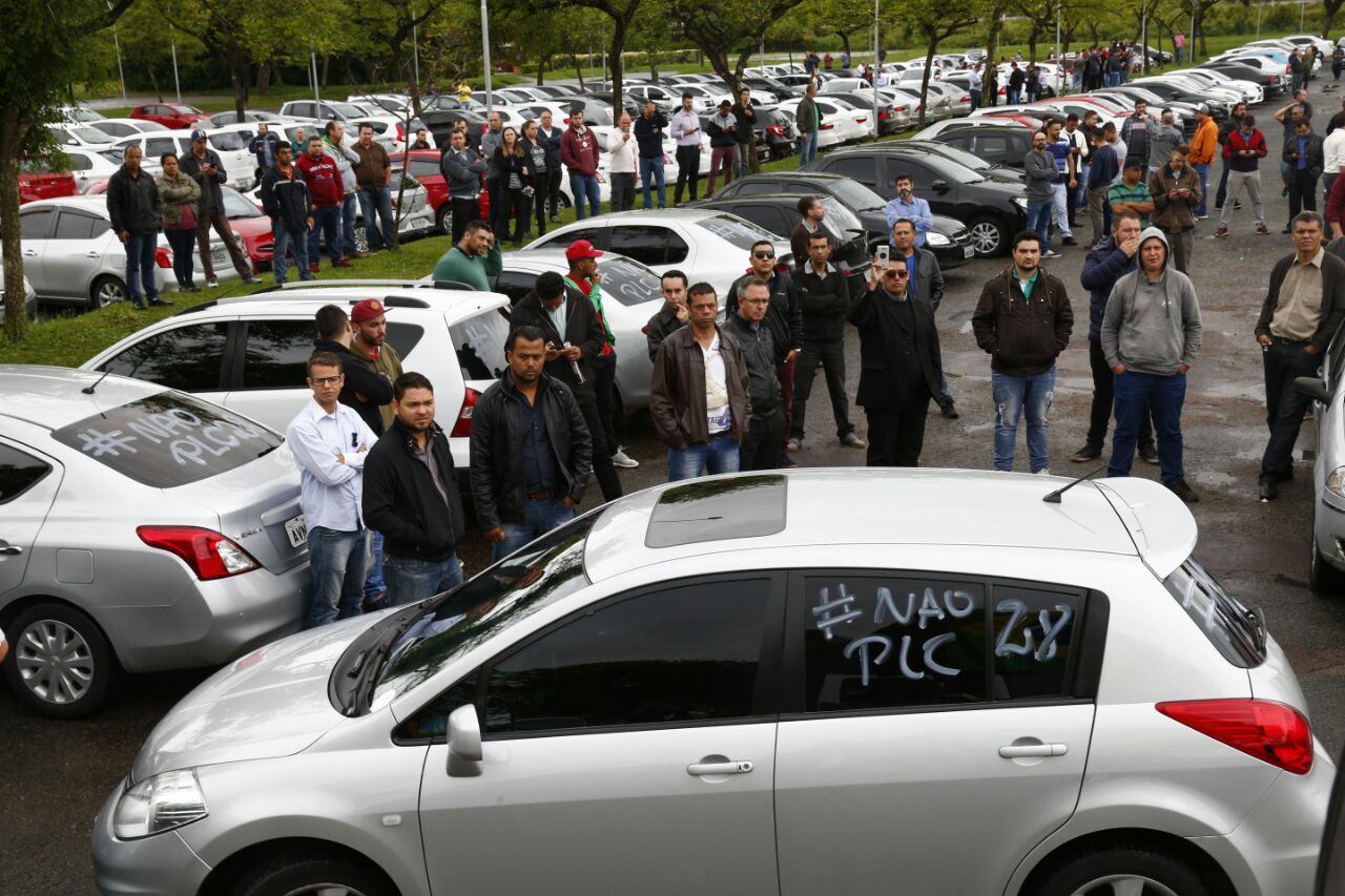 Protesto é contra projeto de lei que tramita em Brasília | Aniele Nascimento/Gazeta do Povo